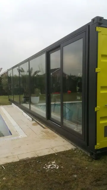 Kapalı Spor Alanı — fotoğraf 1